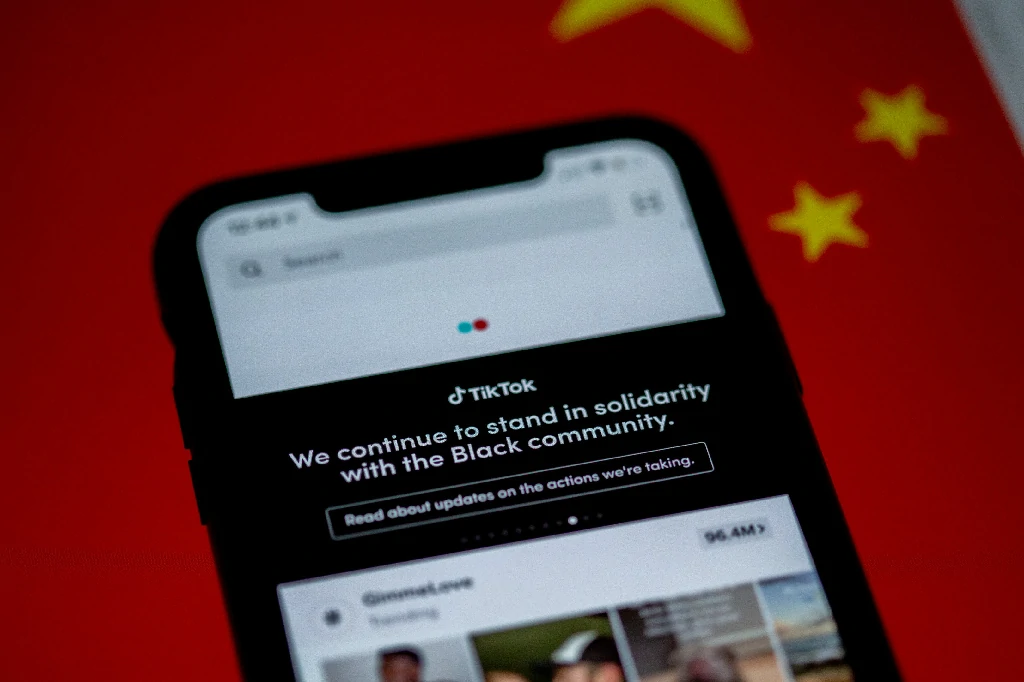 Biểu đồ phân bổ dung lượng 4G 5G cho các ứng dụng khi du lịch