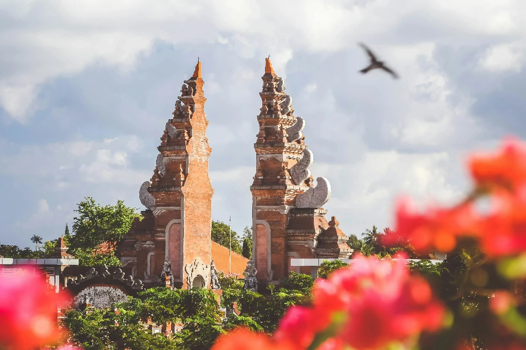Chi phí du lịch Indonesia tự túc hết bao nhiêu tiền