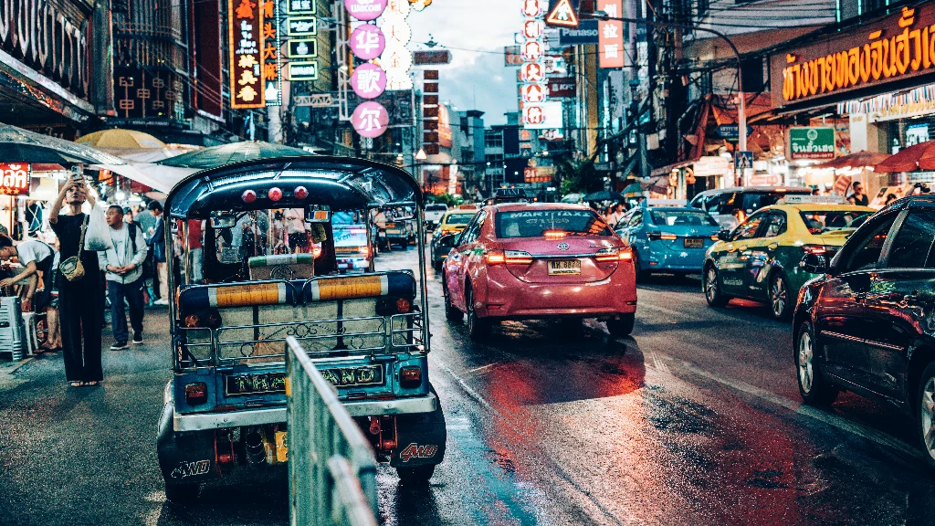 Sử dụng eSIM du lịch Thái Lan Tavigo tiết kiệm chi phí internet