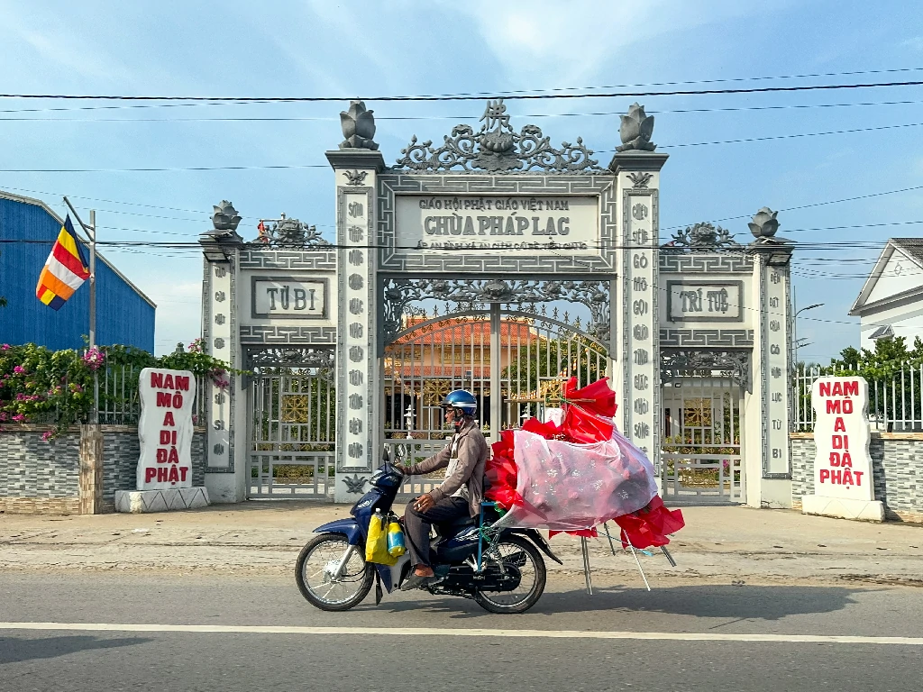 Chi phí vé máy bay đi Úc tự túc