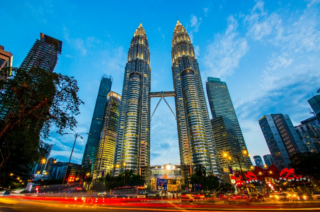 Lựa chọn dung lượng internet tối ưu cho chuyến đi Malaysia