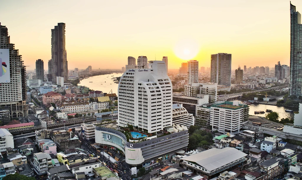 Thao tác đặt phòng khách sạn Thái Lan chuẩn quy trình trên điện thoại