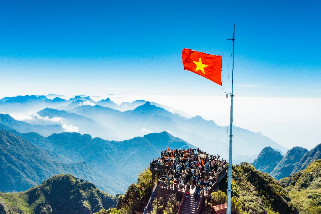 Tầm quan trọng của việc chuẩn bị kết nối mạng và tài chính du lịch Mỹ