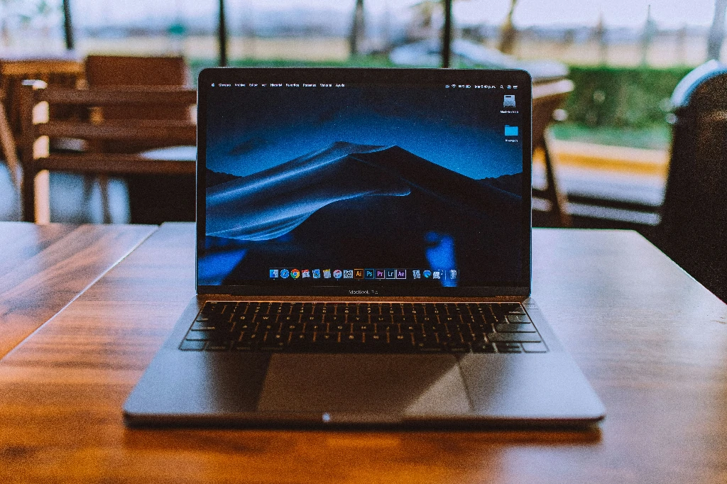 Giao diện cài đặt và quét mã QR mạng di động trên Windows