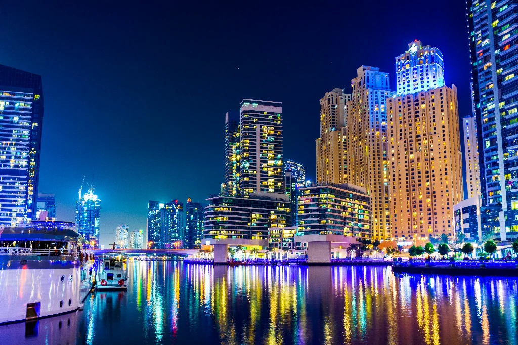 Thời điểm săn vé máy bay đi Dubai giá rẻ theo mùa