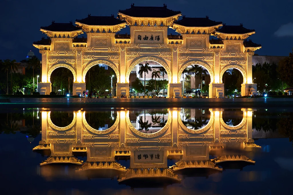 Chuẩn bị hồ sơ xin visa dán giấy Đài Loan